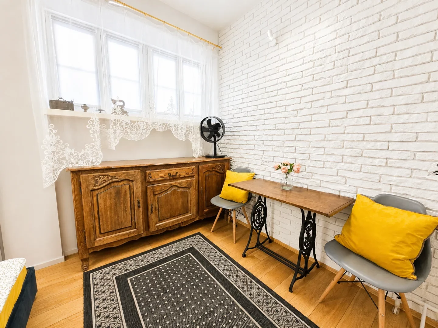 Cozy room in the Old Town C